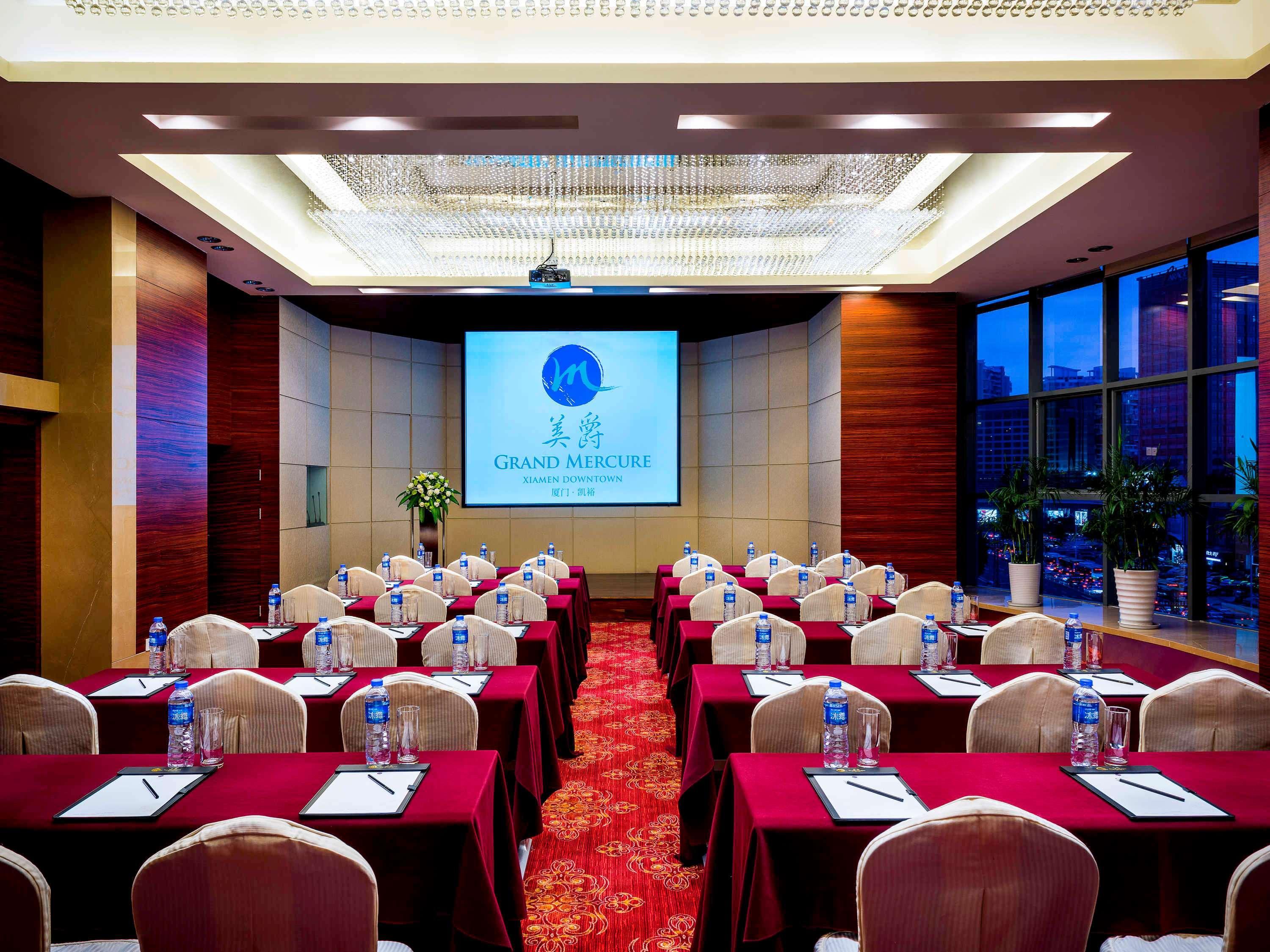 Grand Mercure Xiamen Downtown-Free Welcome Fruit & Metro Station Esterno foto