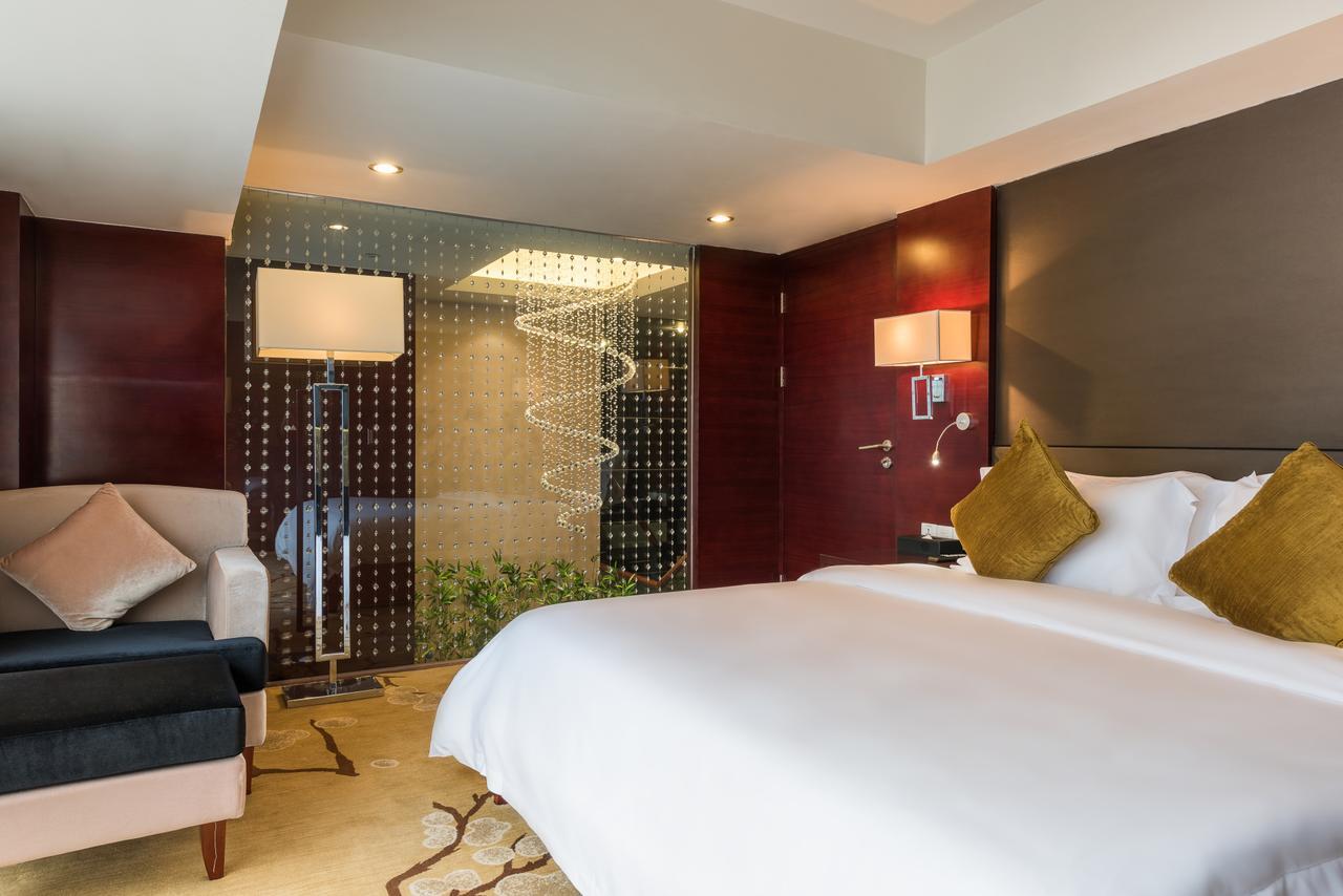 Grand Mercure Xiamen Downtown-Free Welcome Fruit & Metro Station Esterno foto